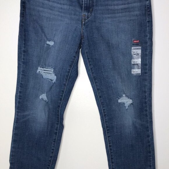Levi's® Women's Mid-Rise Boyfriend Cropp - Picture 2 of 7